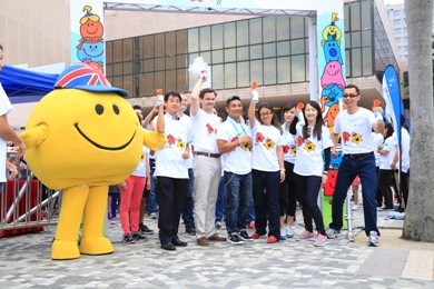 The management teams from Bupa and Quality HealthCare flagged off the event by sounding the horns